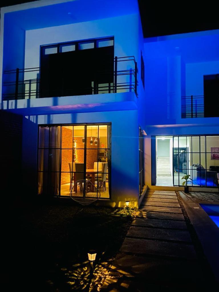 Villa Industrialhaus Alberca Privada Y Climatizada Ahuatepec Exterior foto